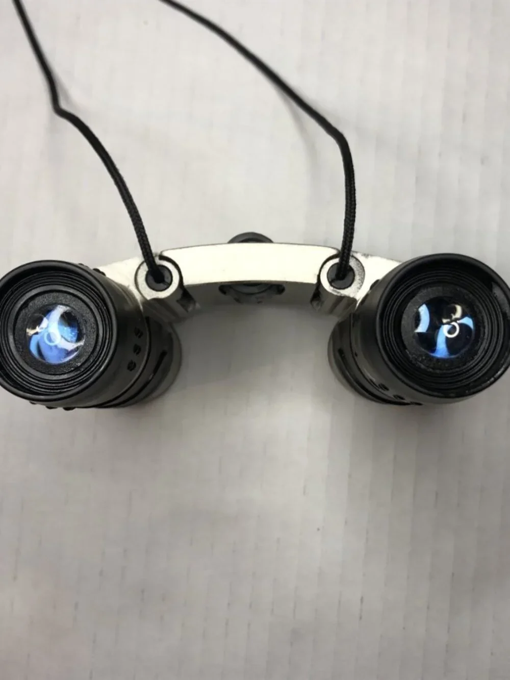 Sharper Image 8X22 Sliding Mini Binoculars - FOR PARTS ONLY READ DESCRIPTION